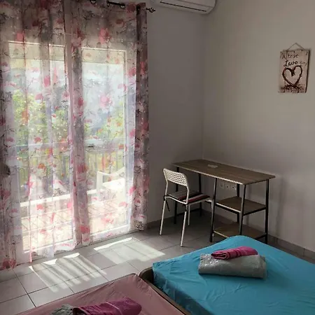 Apartment Samakovlis Nea Michaniona